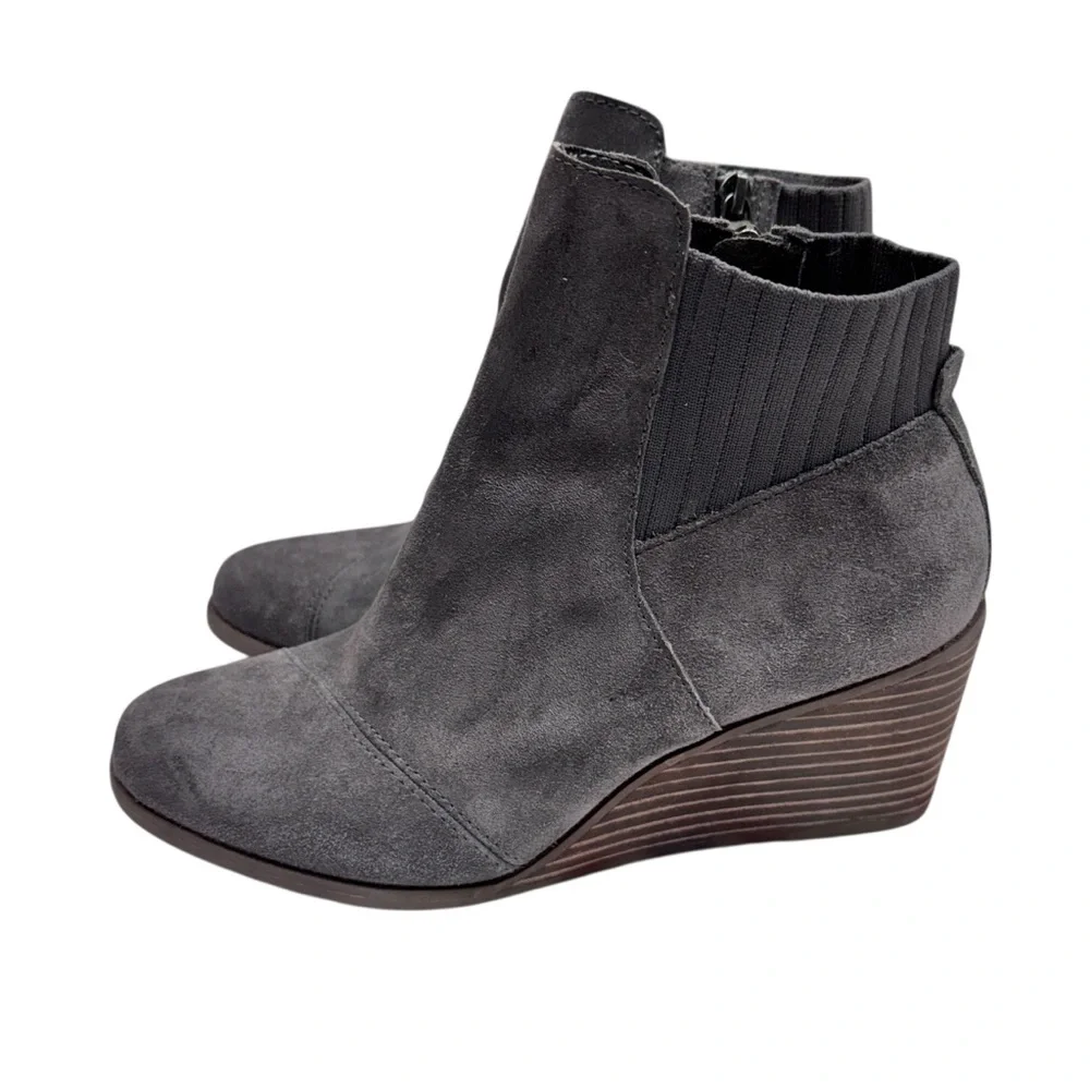 TOMS Shoes Suede Wedge Ankle Booties Gray Women's US 8